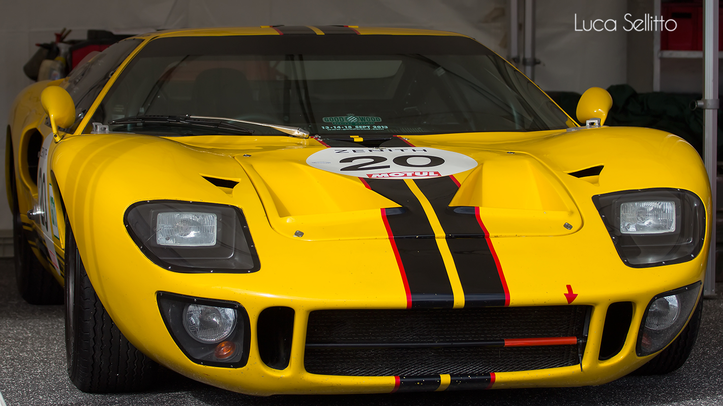 Ford GT 40