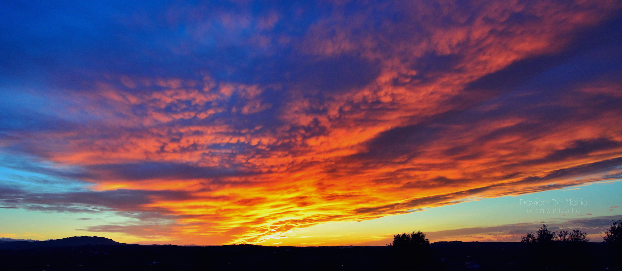 Tramonto dietro San Marino
