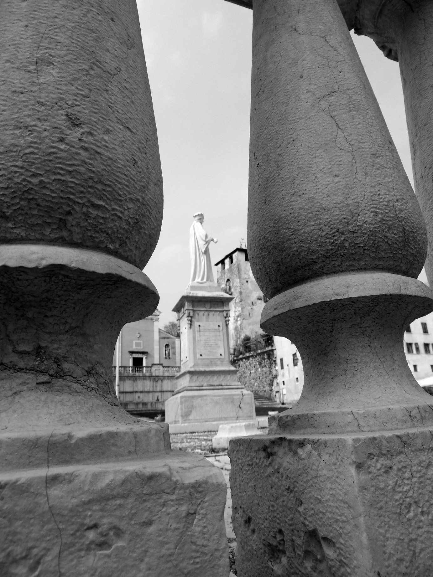 3 Panfilo Castaldi in piazza maggiore