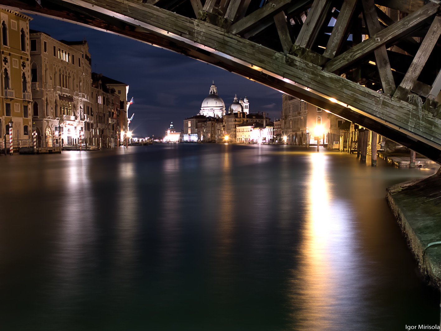 Sotto il ponte a Vnezia