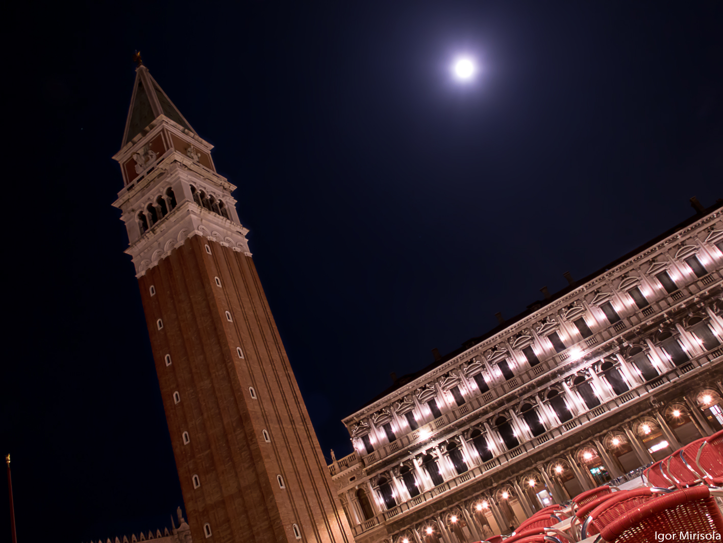 S. Marco notturna