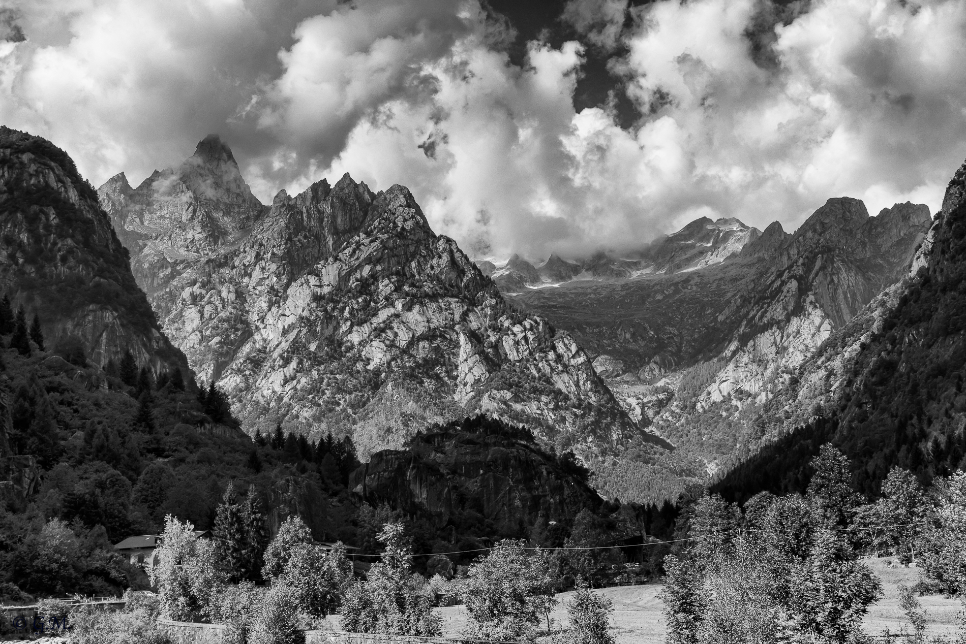 Alta Val Masino in B & W