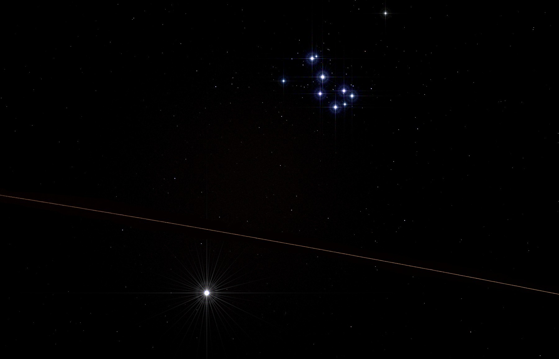 La ISS tra Venere e le Pleiadi 8.4.2015