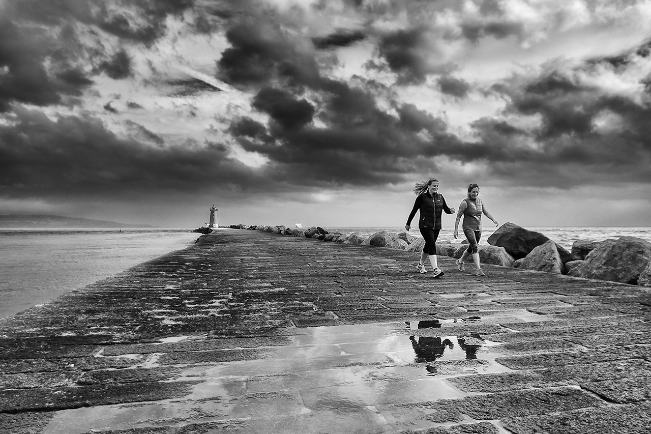 Joging at lighthouse