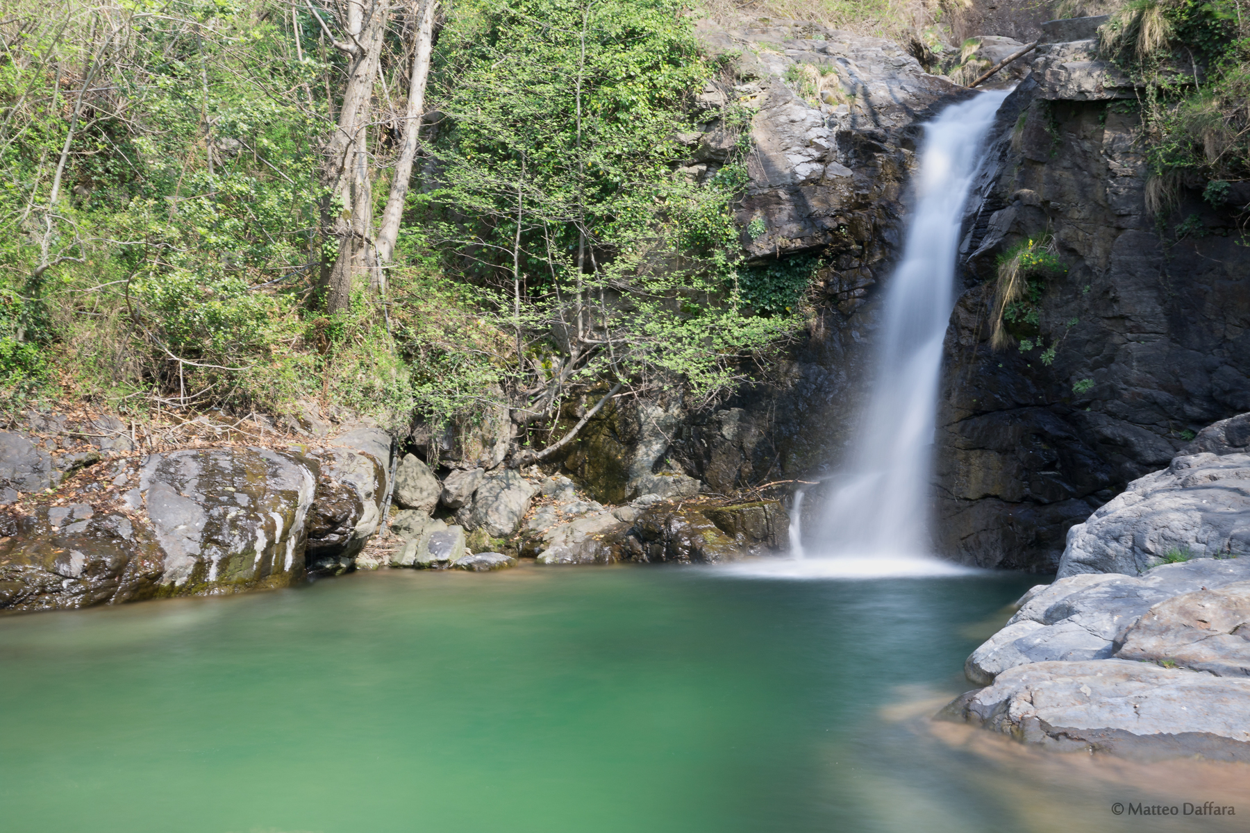 Cascata sotto il ponte Luet