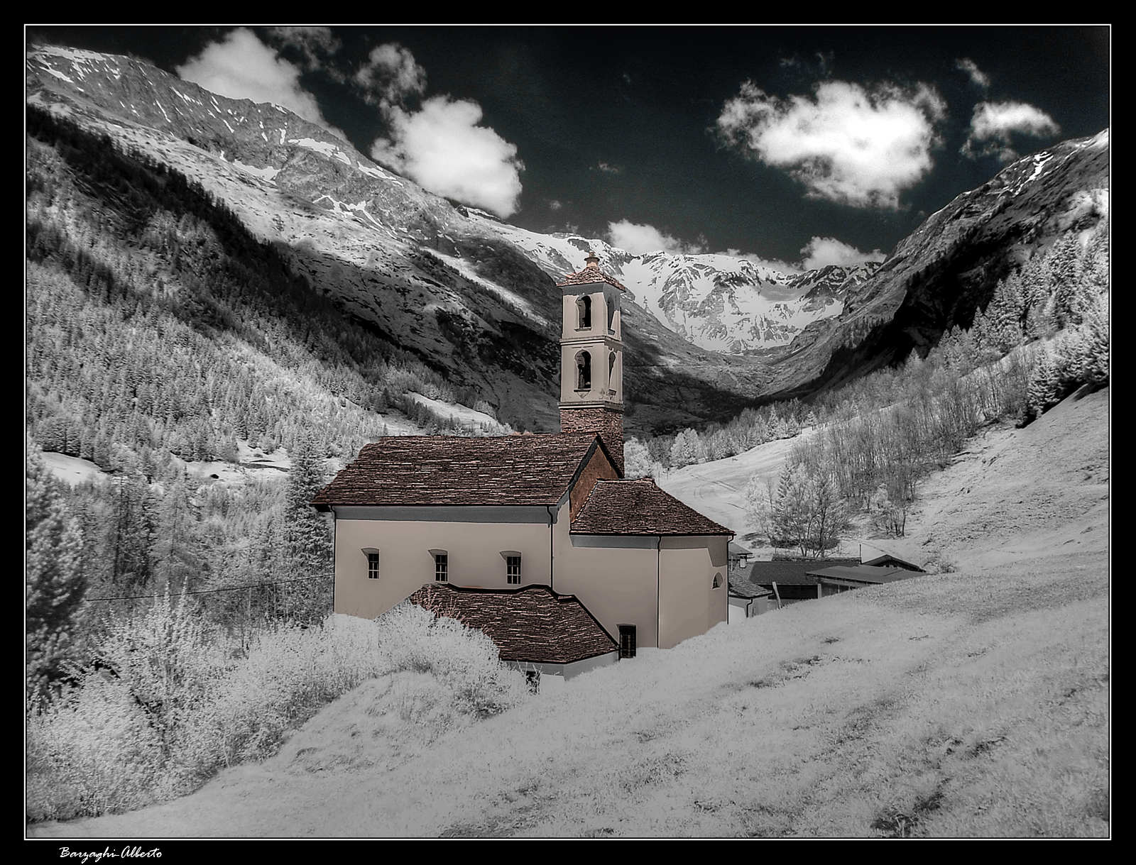 chiesa alpina -infrared