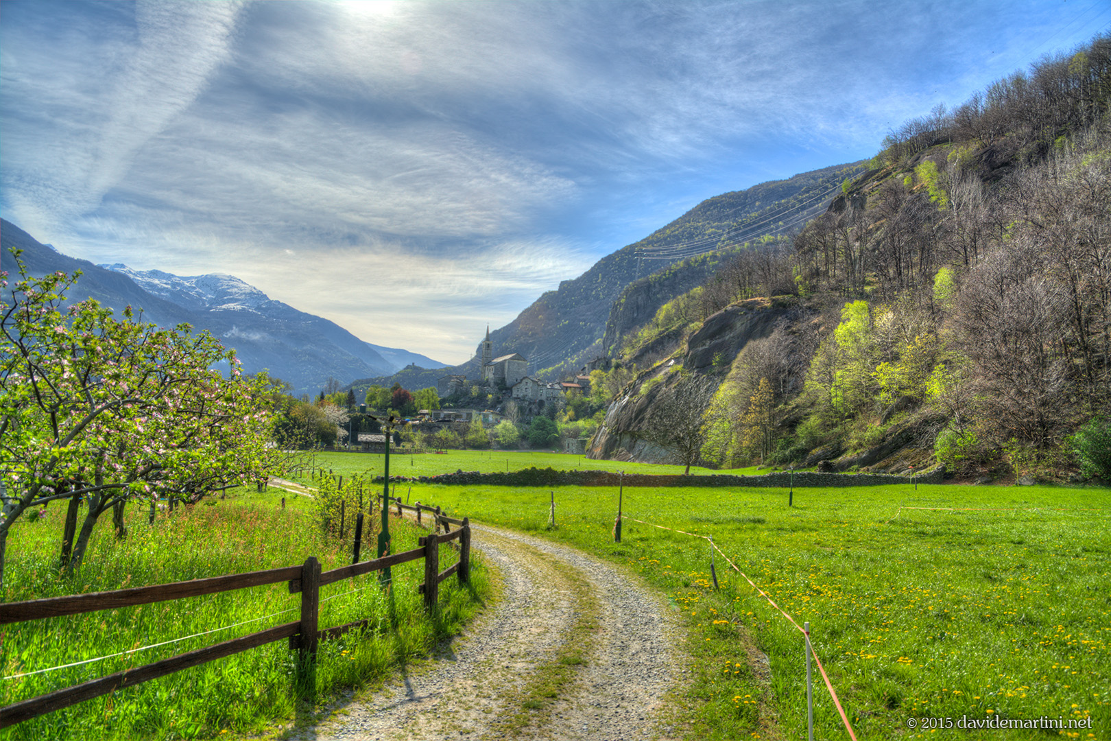 Donnas (ao), passeggiata tra Clapey e Montey