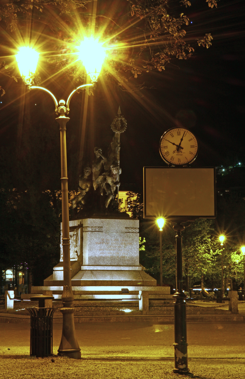 L'orologio  e il lampione...