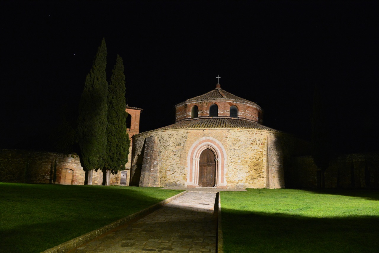 Tempietto di Perugia di notte