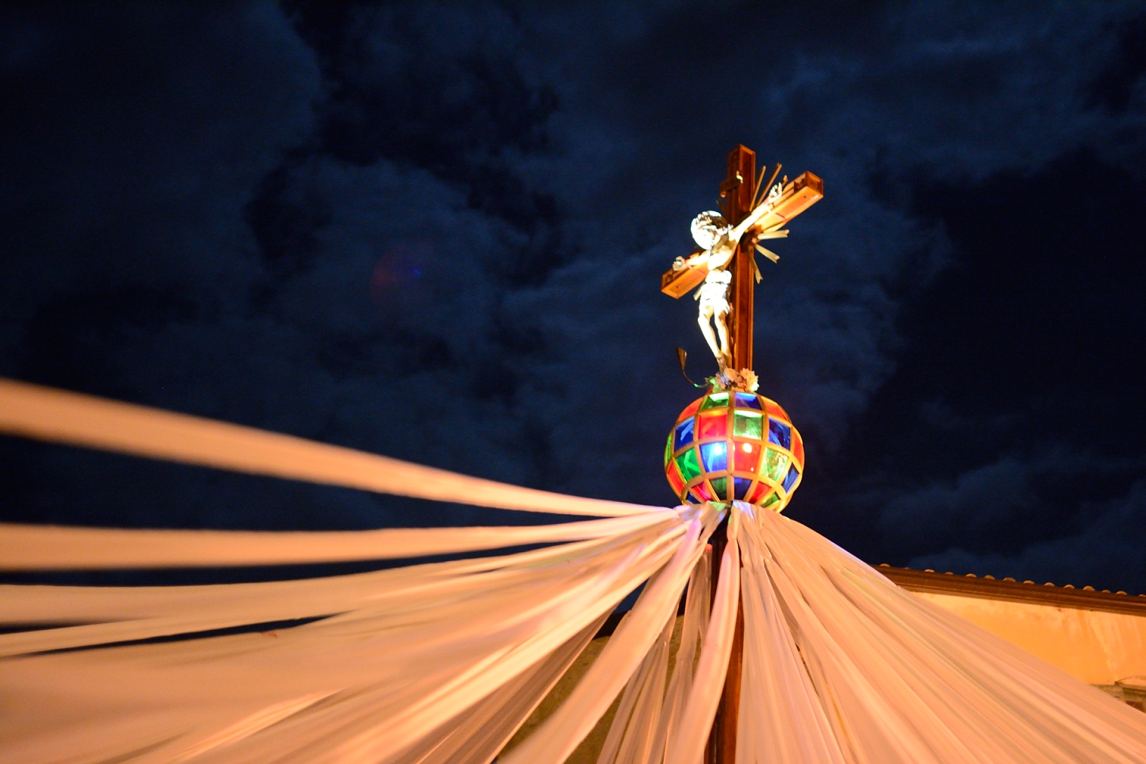 "U Signure of them bands"