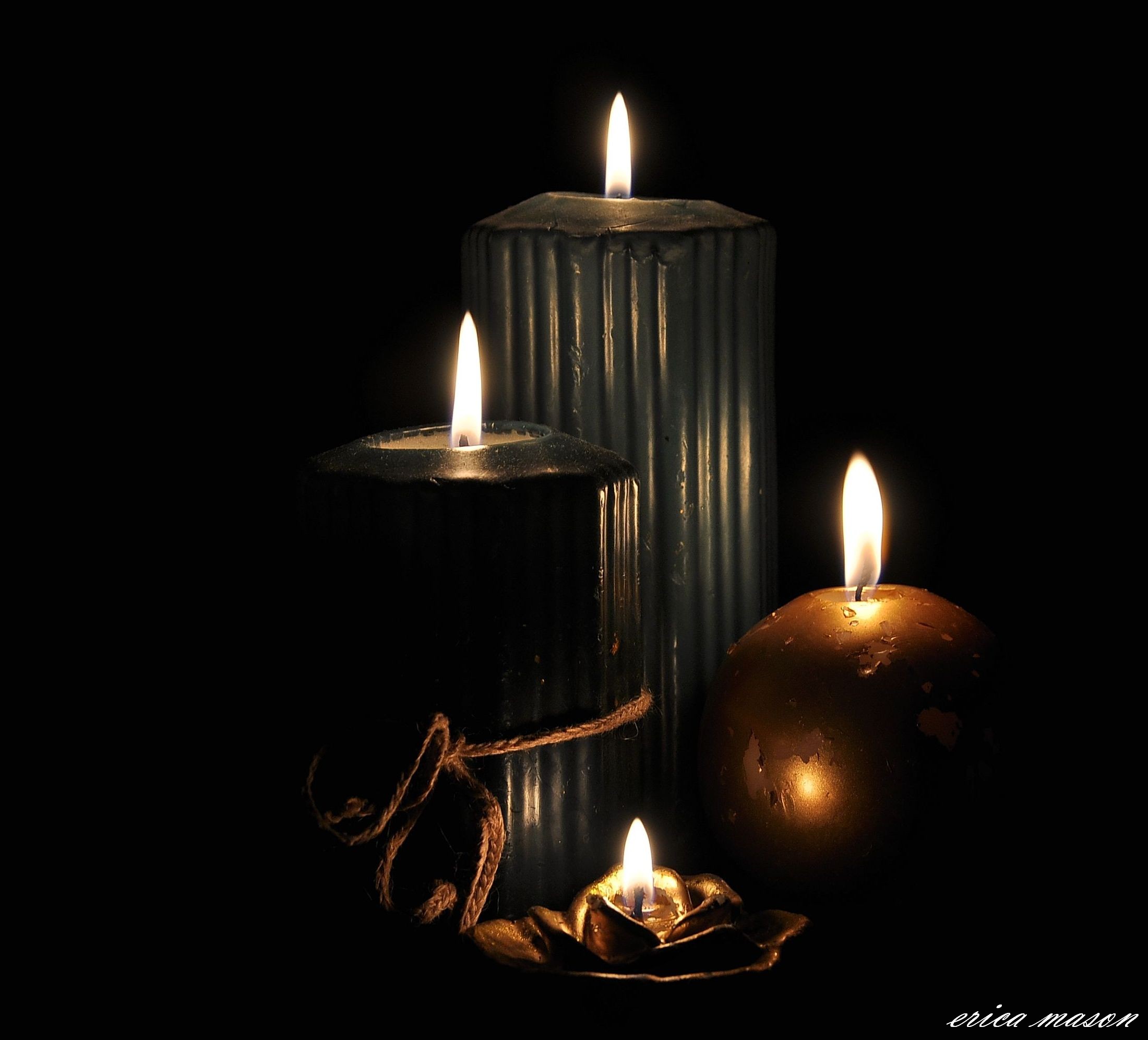 ....Buona Pasqua...con candele di Natale.....