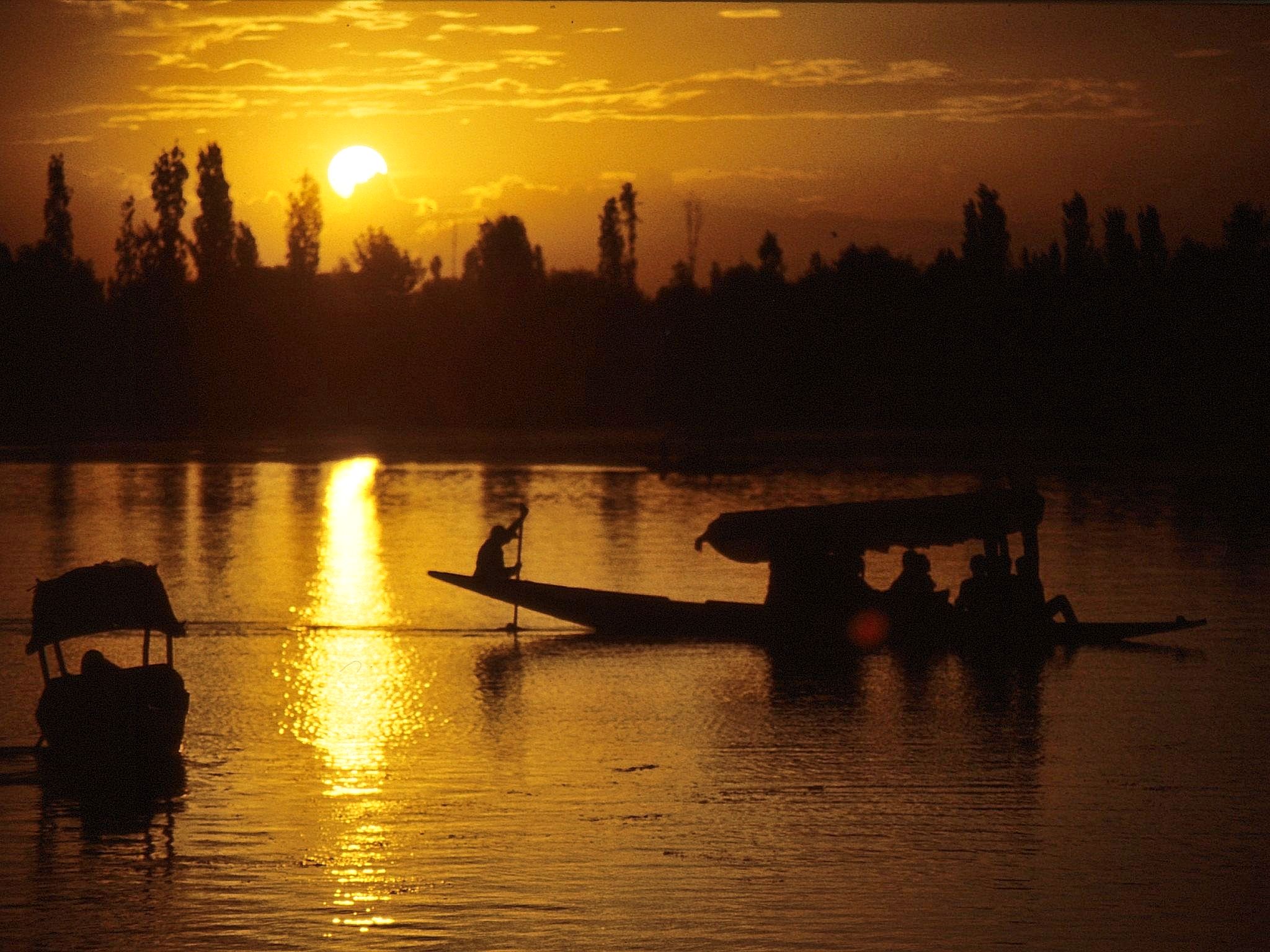 Dal Lake 2