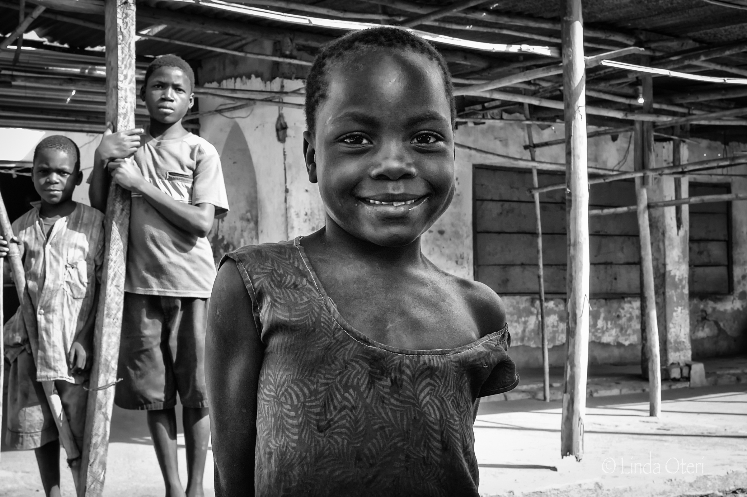 Children curious to market Bangula, Malawi