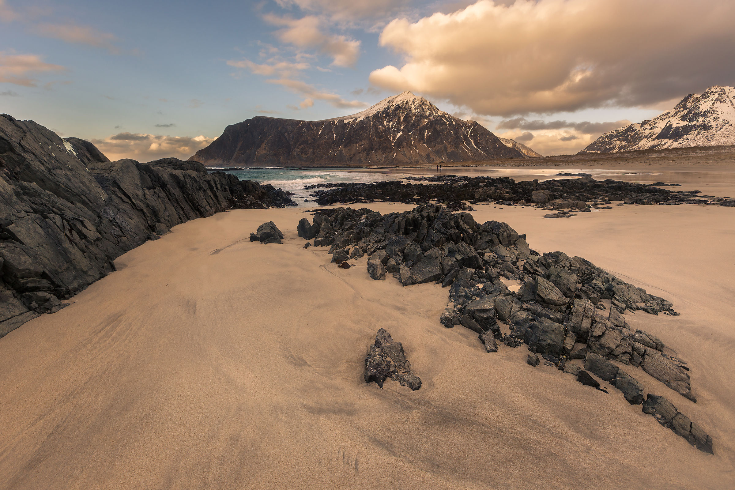 A glimpse of Skagsanden