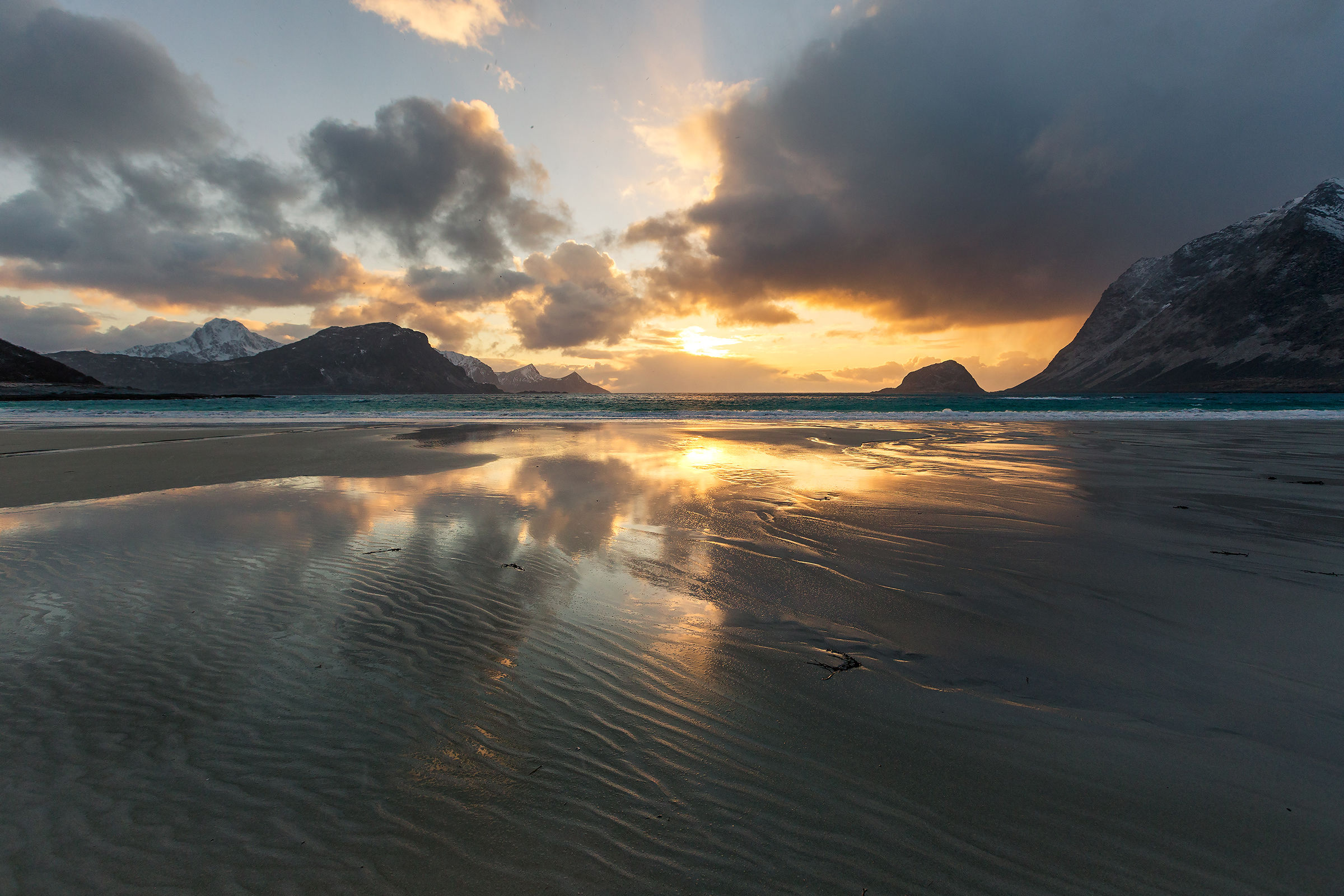 The beach at sunset Hauklan