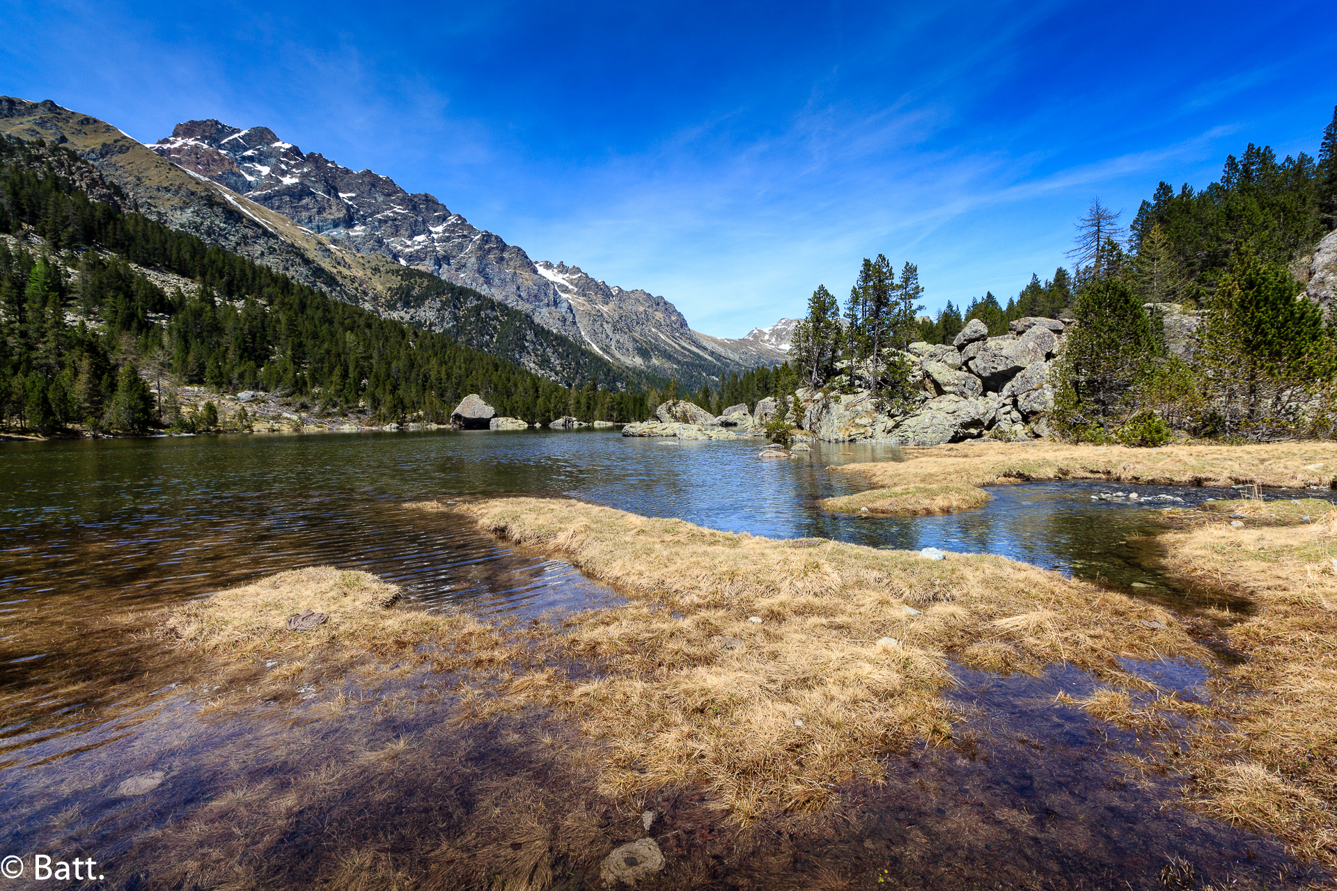 Lake Servaz Valley d 'Aosta