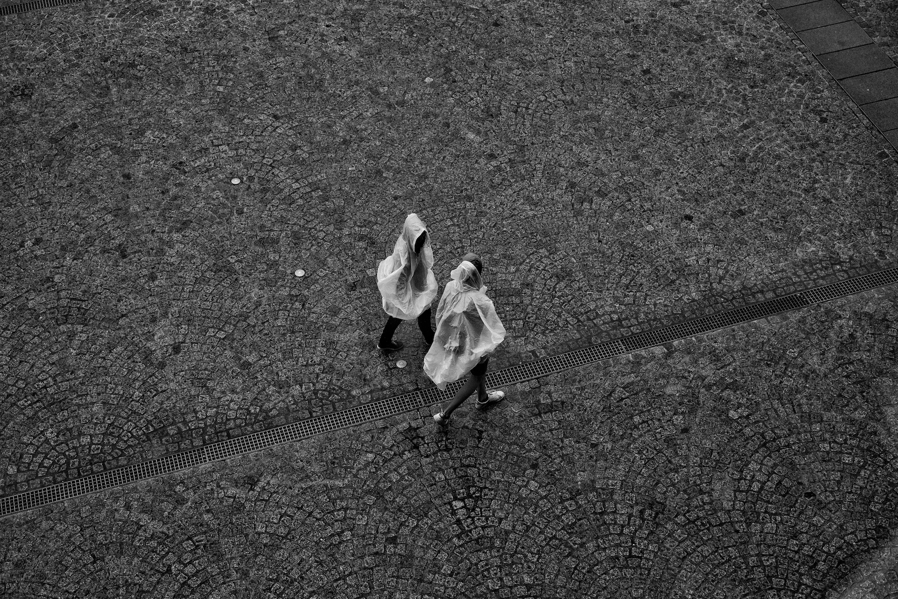 Playing with the rain, Paris 2015