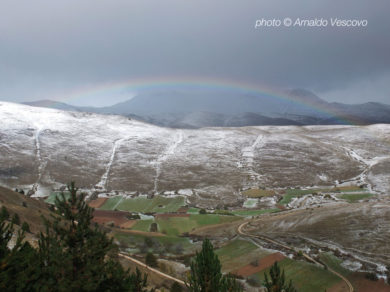Rainbow with sleet in Rocca Calascio