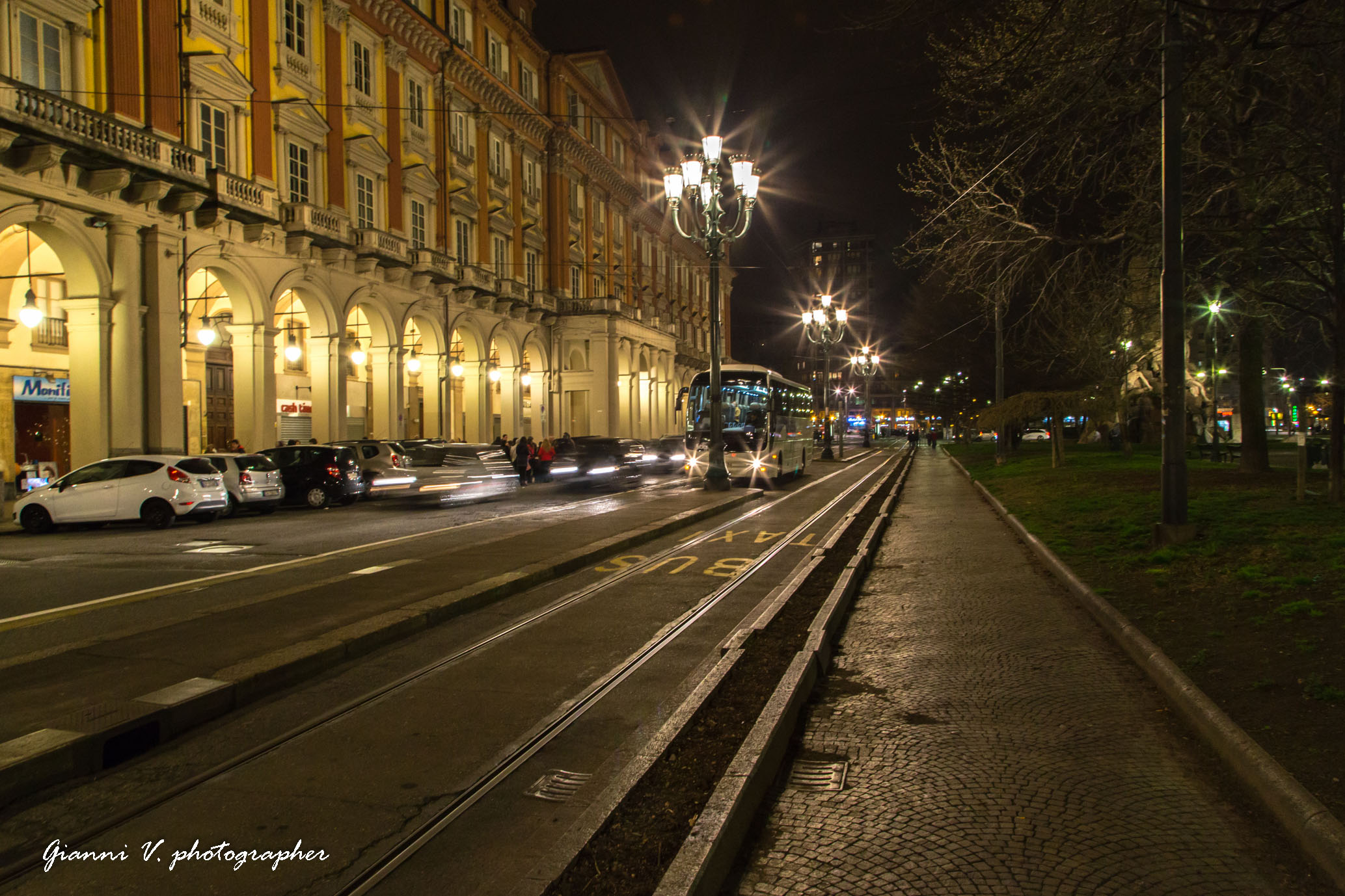 Vita notturna in piazza Statuto
