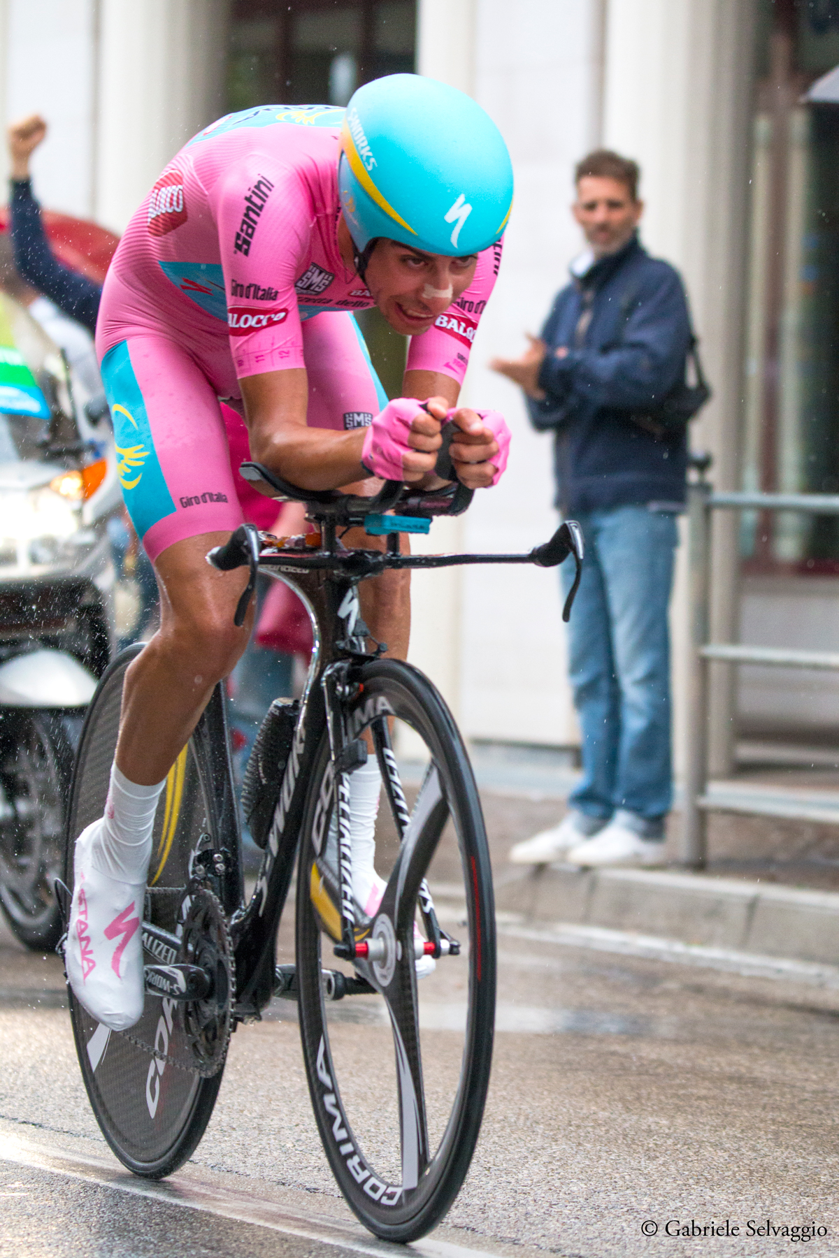 La maglia rosa Fabio Aru