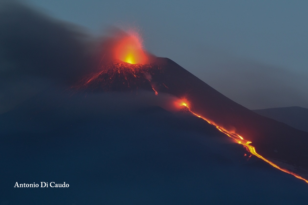 Etna eruption May 14, 2015