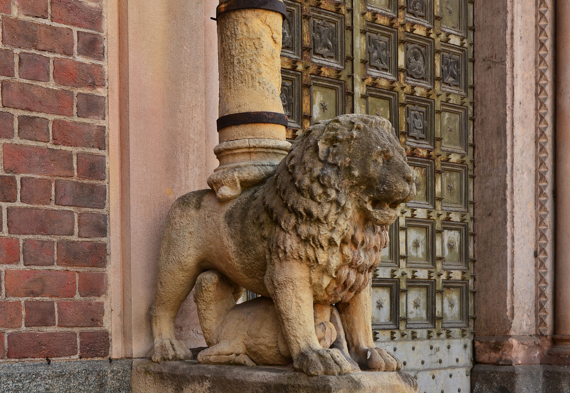 Basilica of Sant 'Eustorgio particular