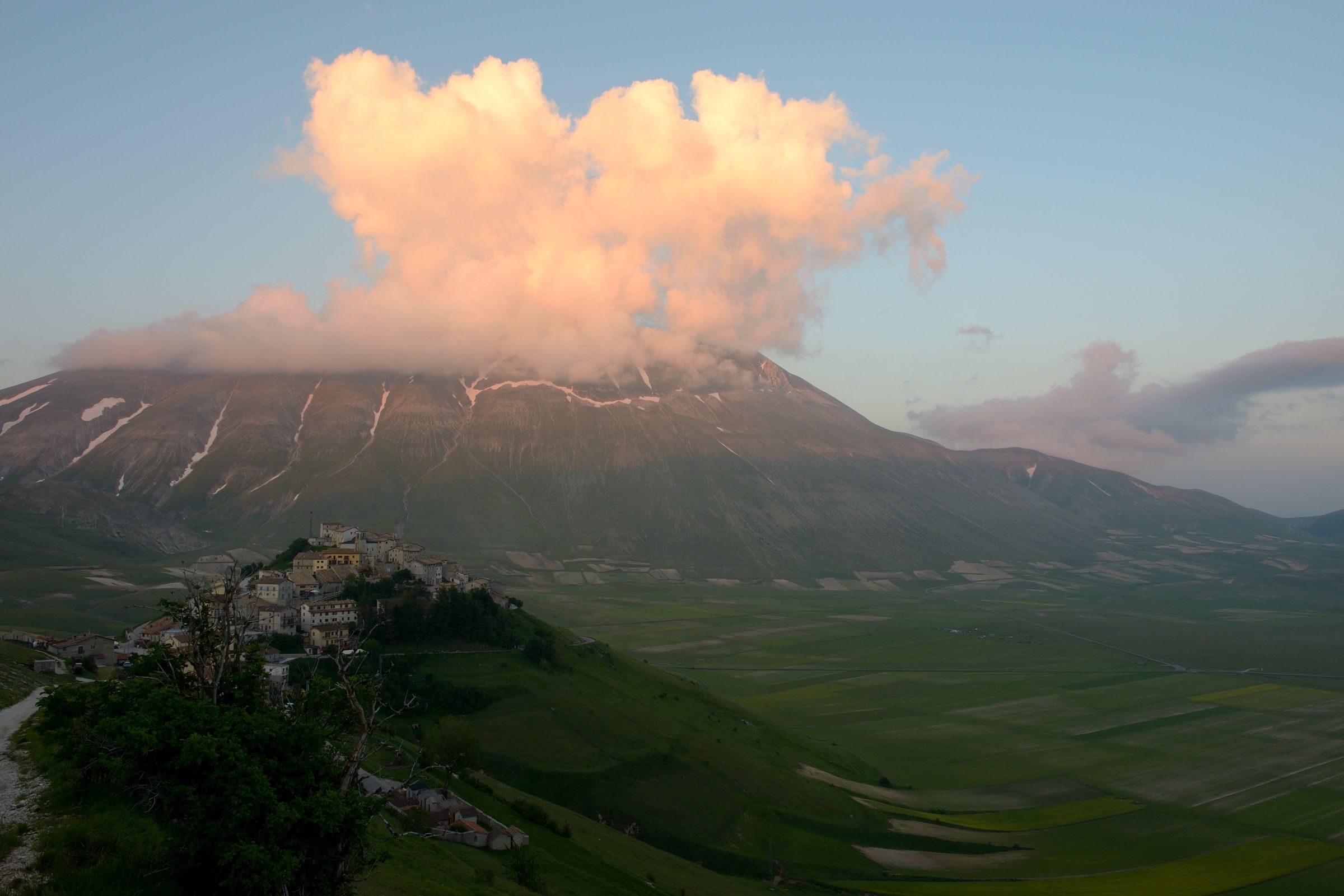 Castelluccio, we're almost there
