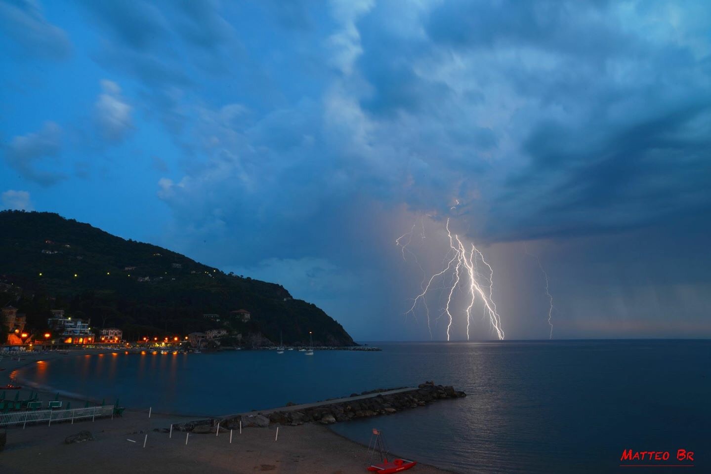 Levanto sotto i fulmini