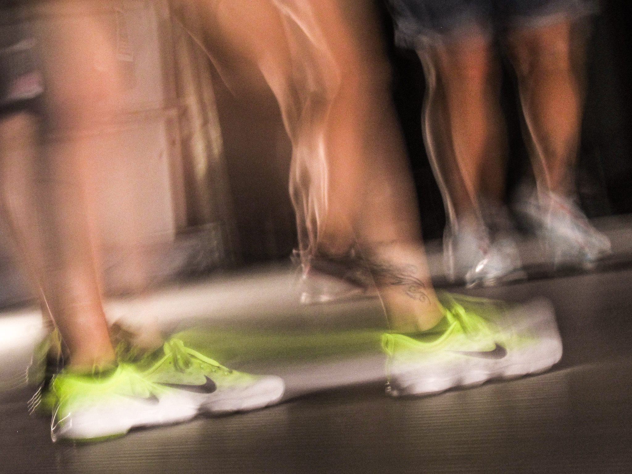 passeggiando la sera con la mia compatta in tasca...