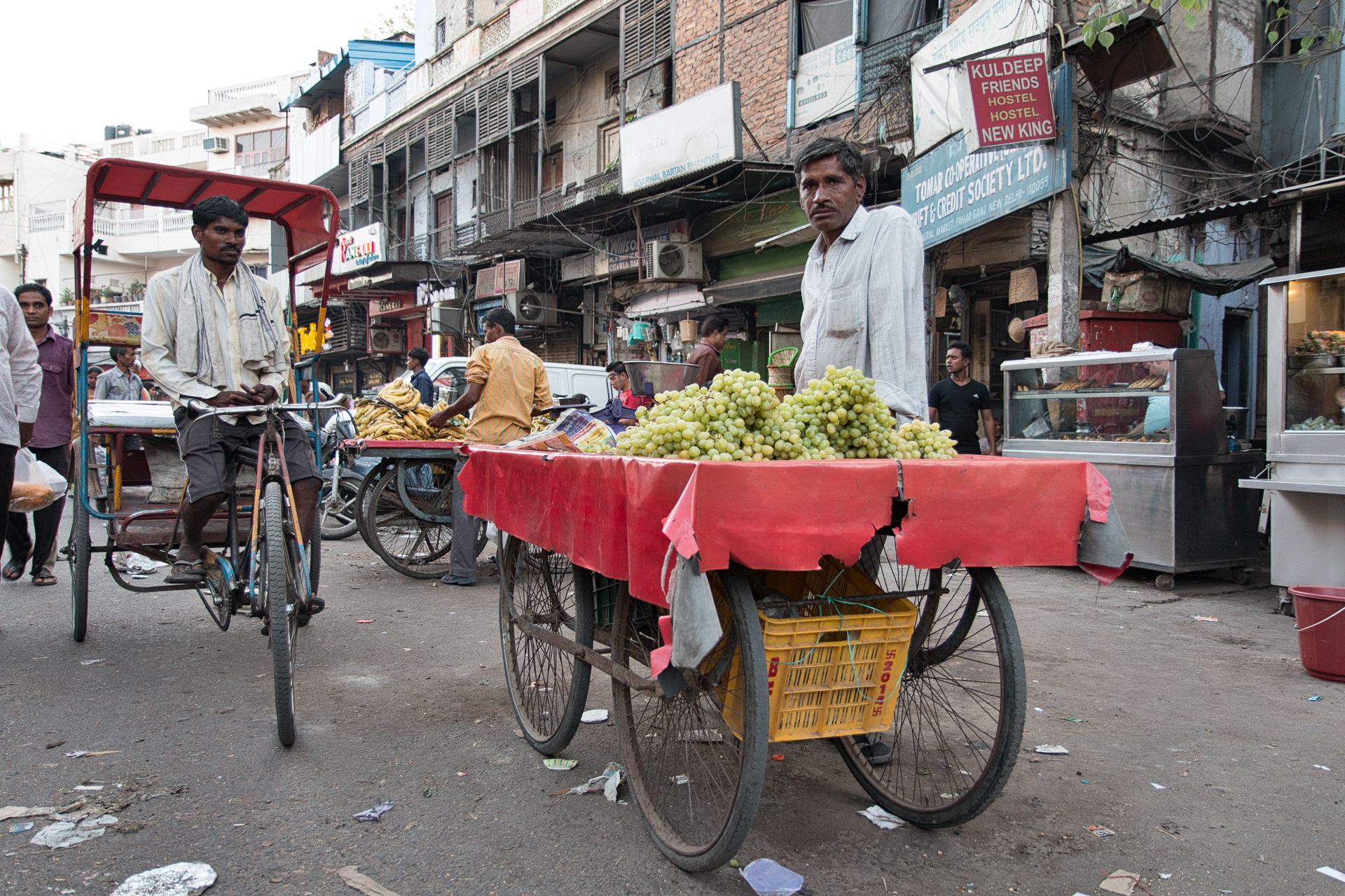 Fruttivendolo, Delhi 2014.