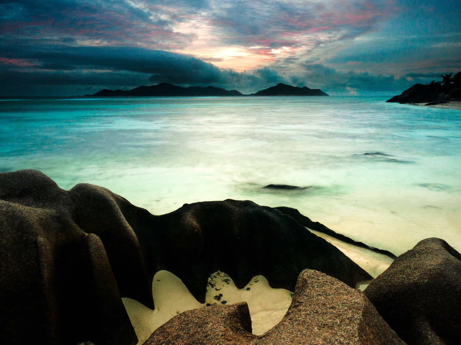 Source d'Argent, Seychelles.