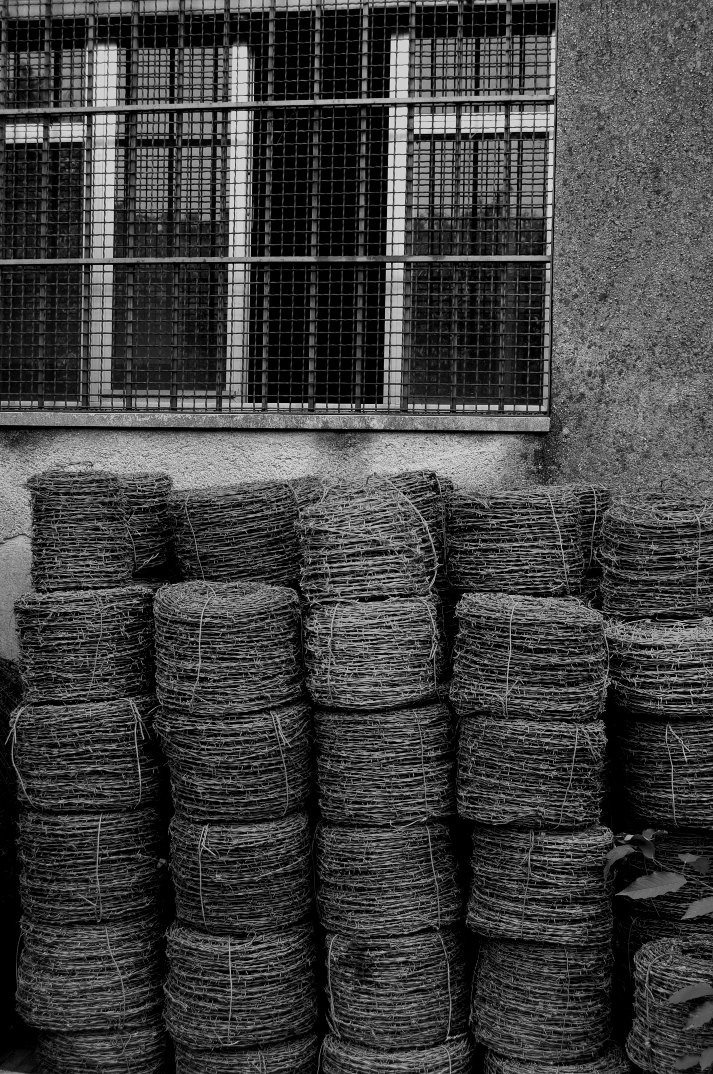 Casermone abbandonato