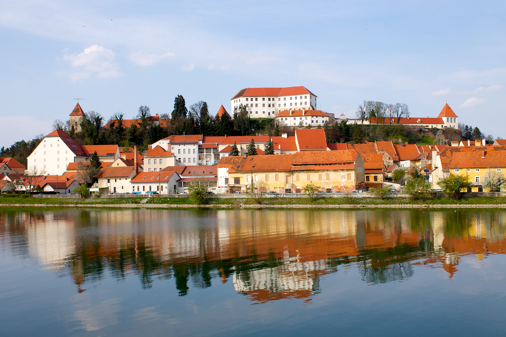 Ptuj - Slovenia, veduta castello e città