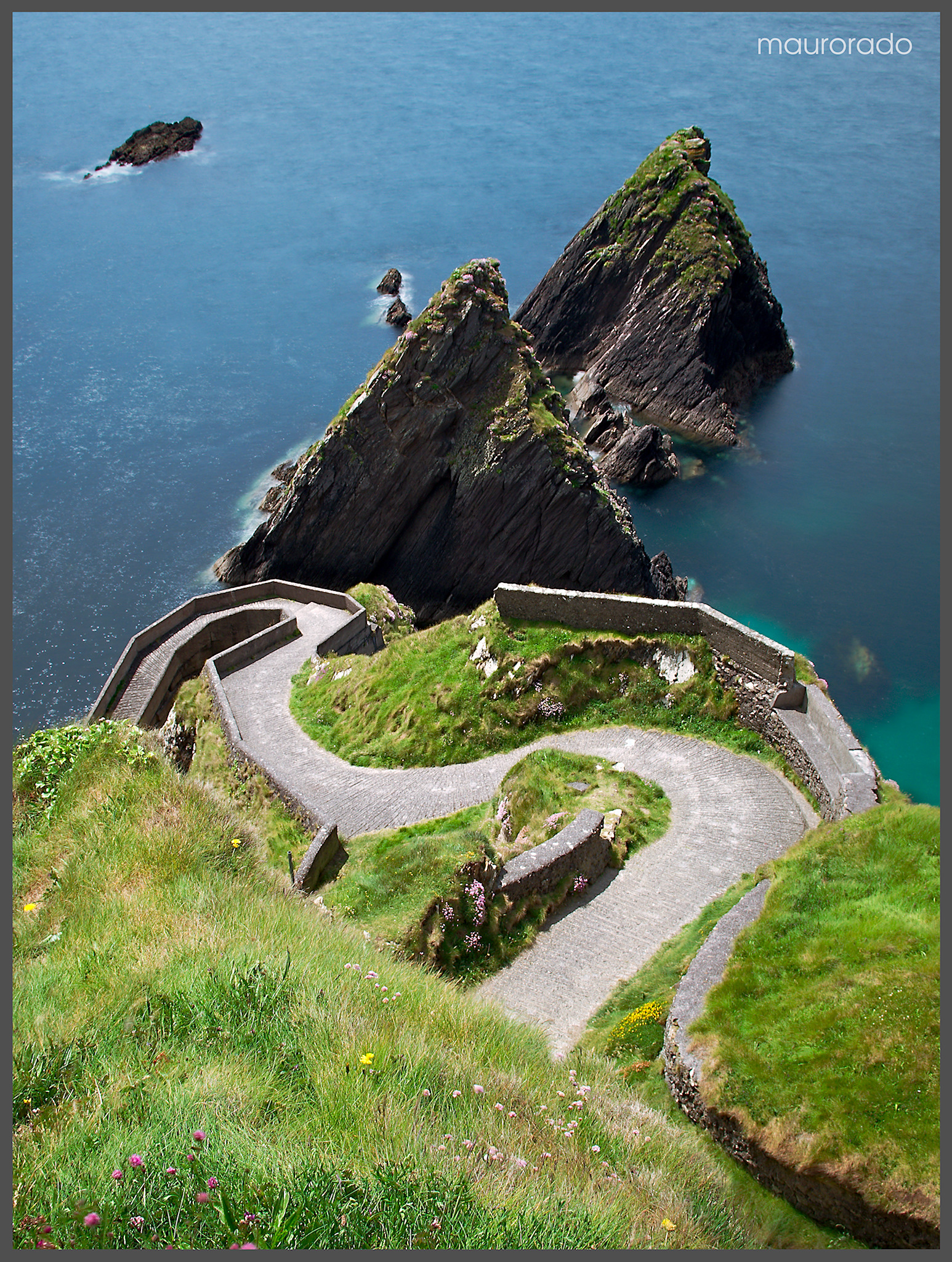 Dunquin pier
