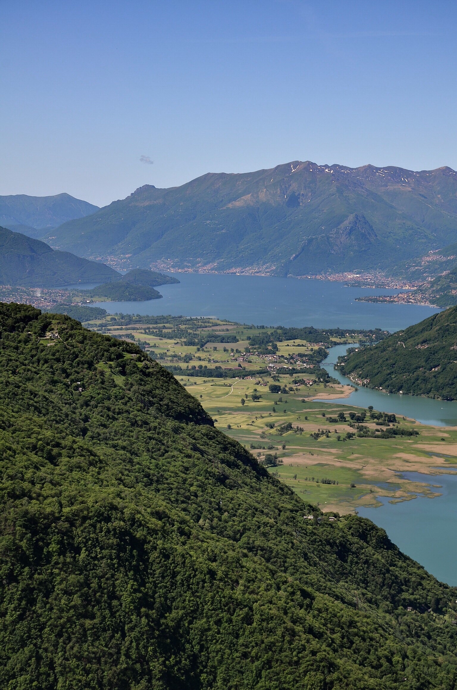 Walking towards the Val Codera