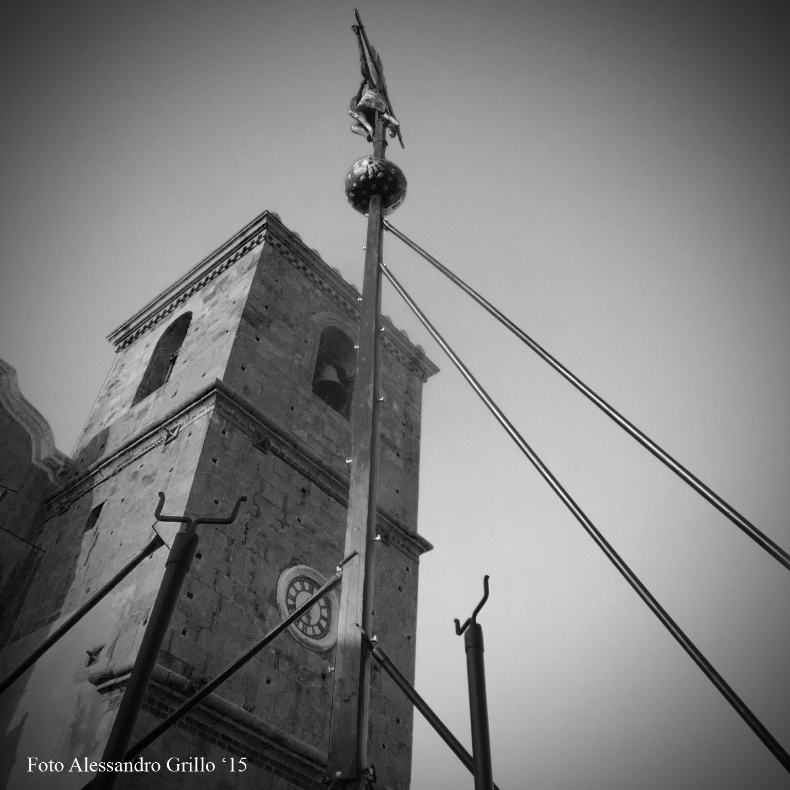 Innalzato da terra, attirerò tutti a me.