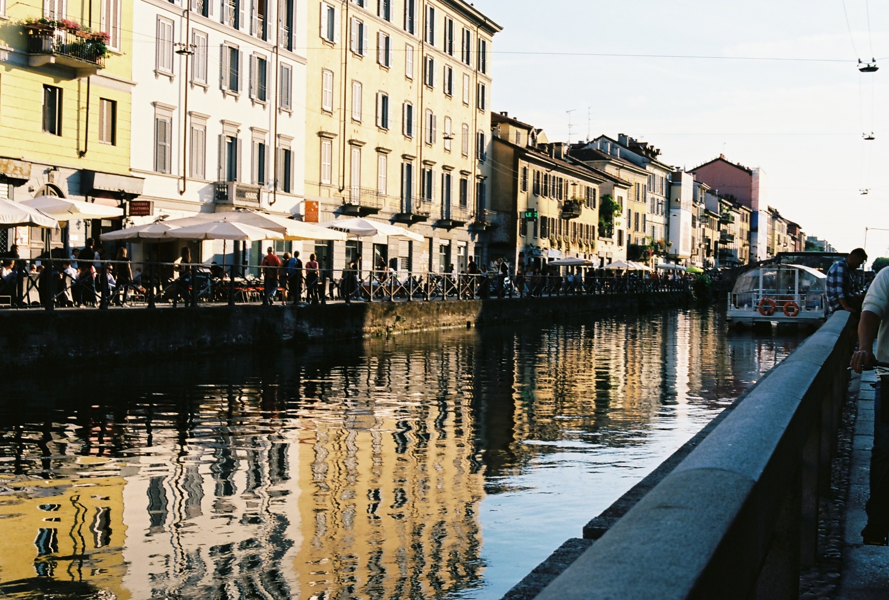 Milan, Naviglio (2)