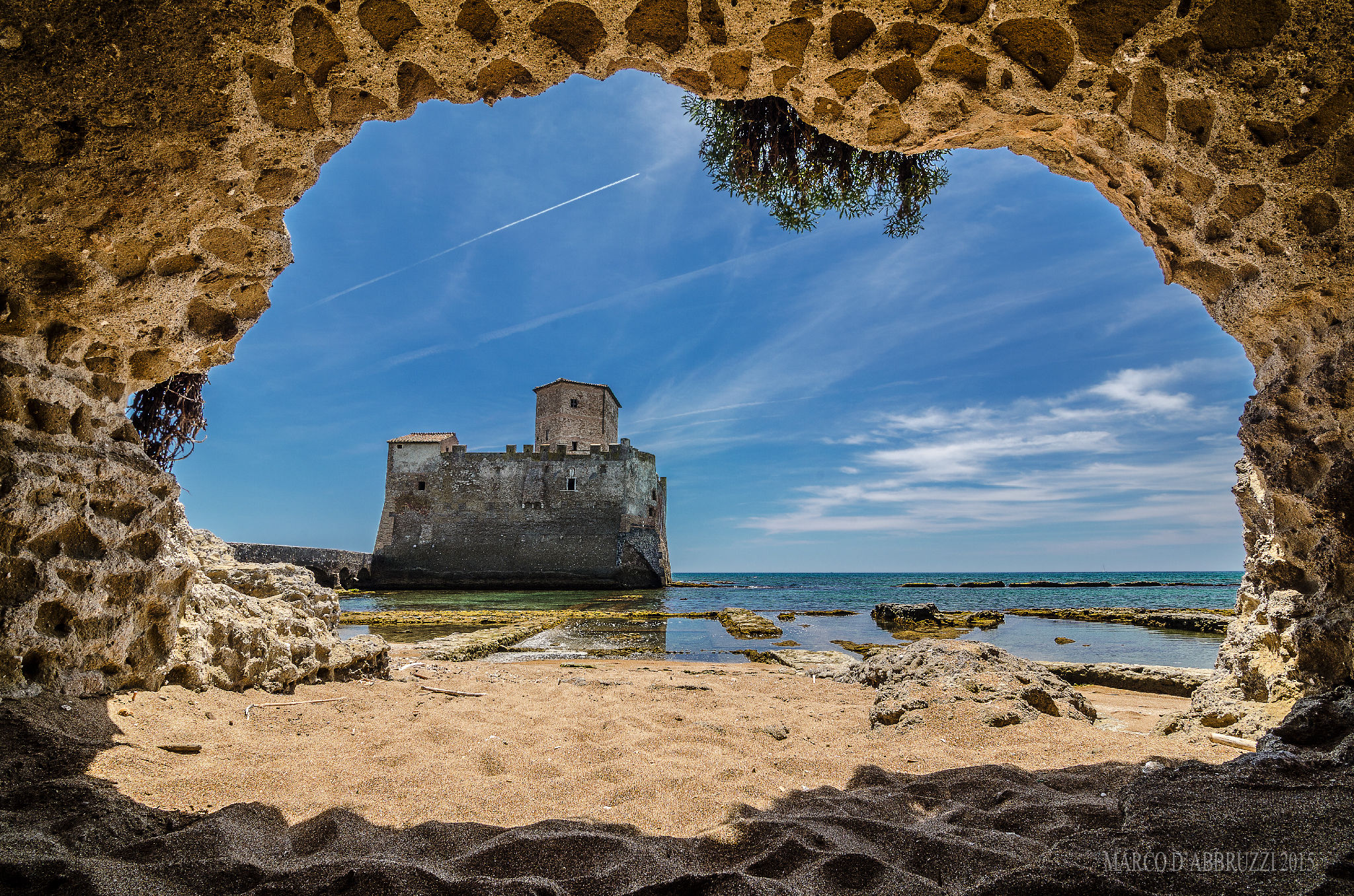 Tower Astura' s caves...