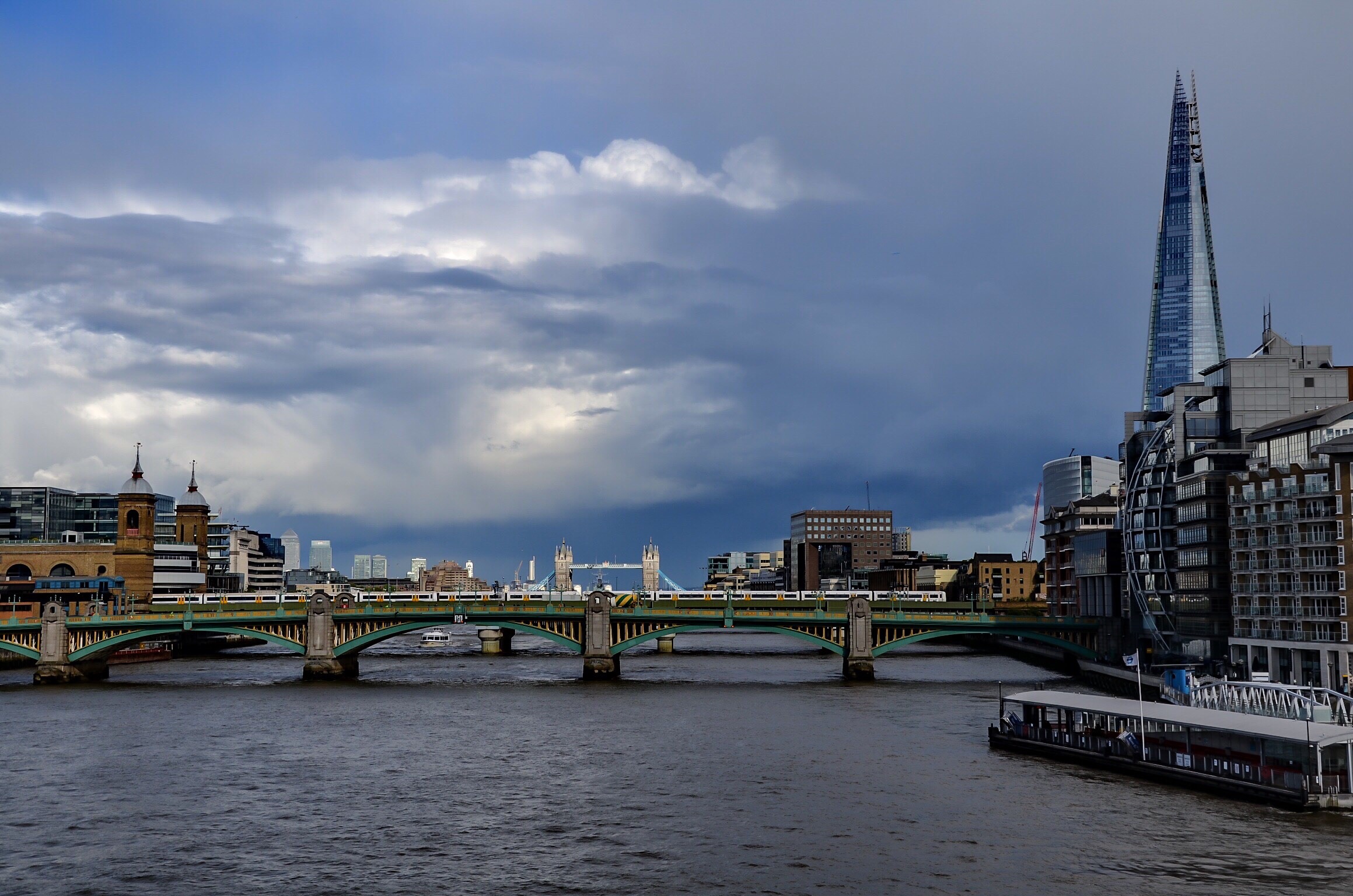 Search Thames - London