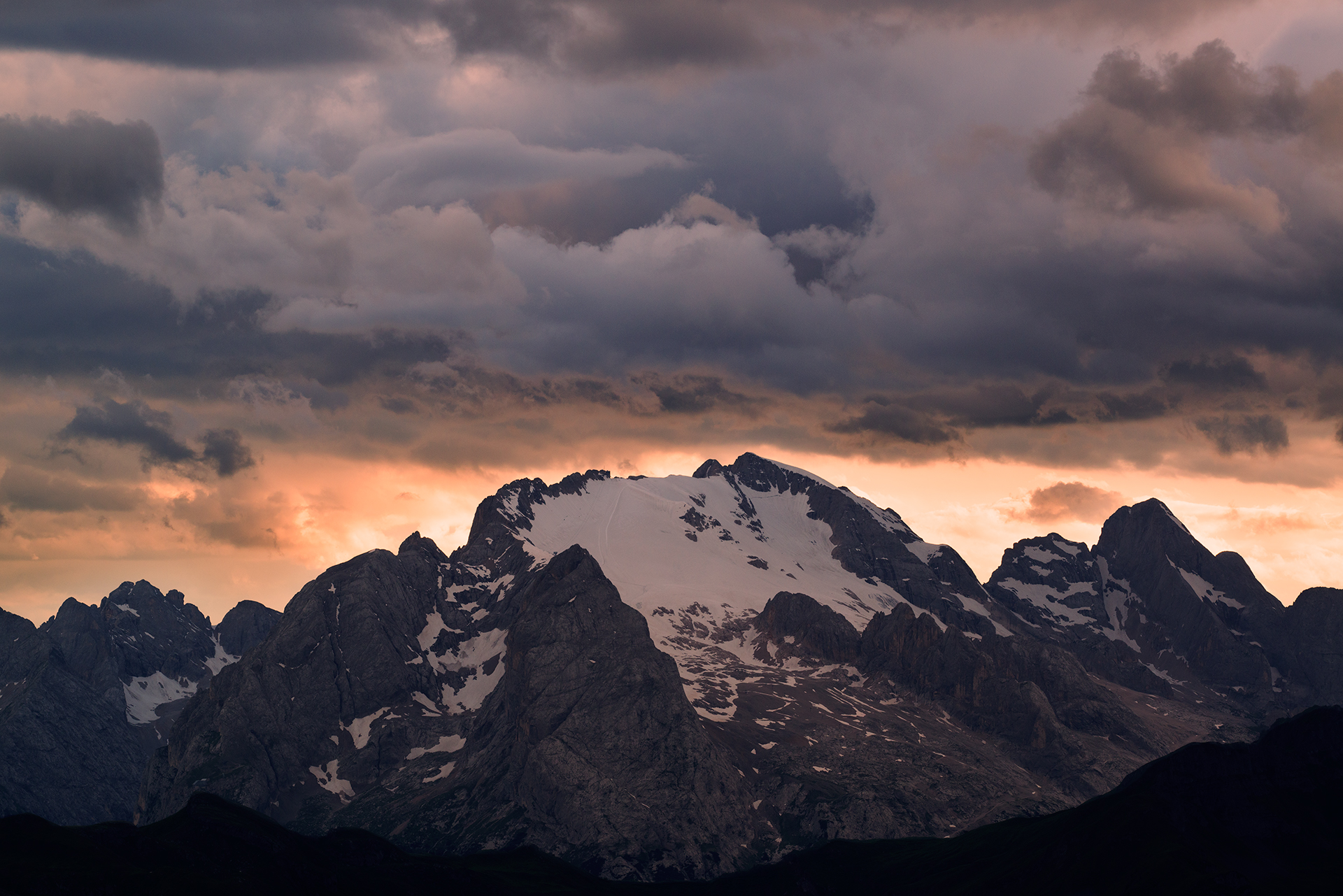 Ultima luce sulla Marmolada