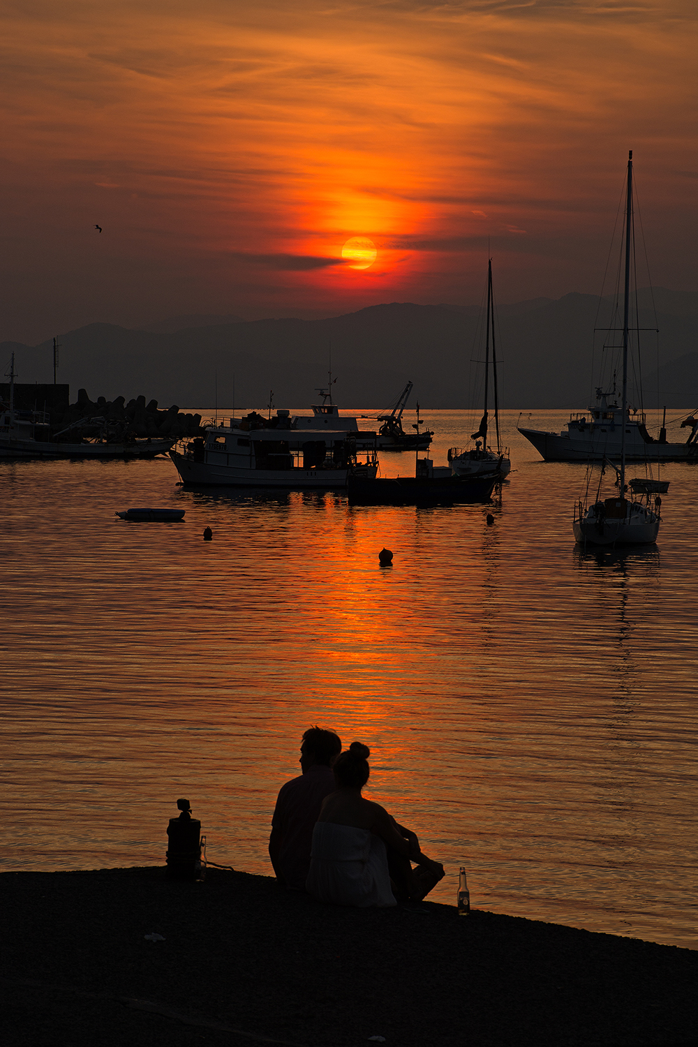 Fall in love in front of a sunset