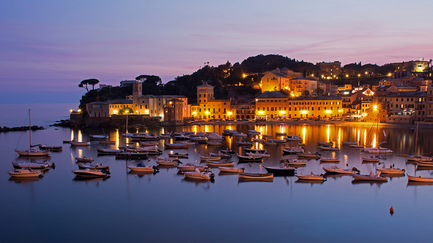 Una calma serata in baia