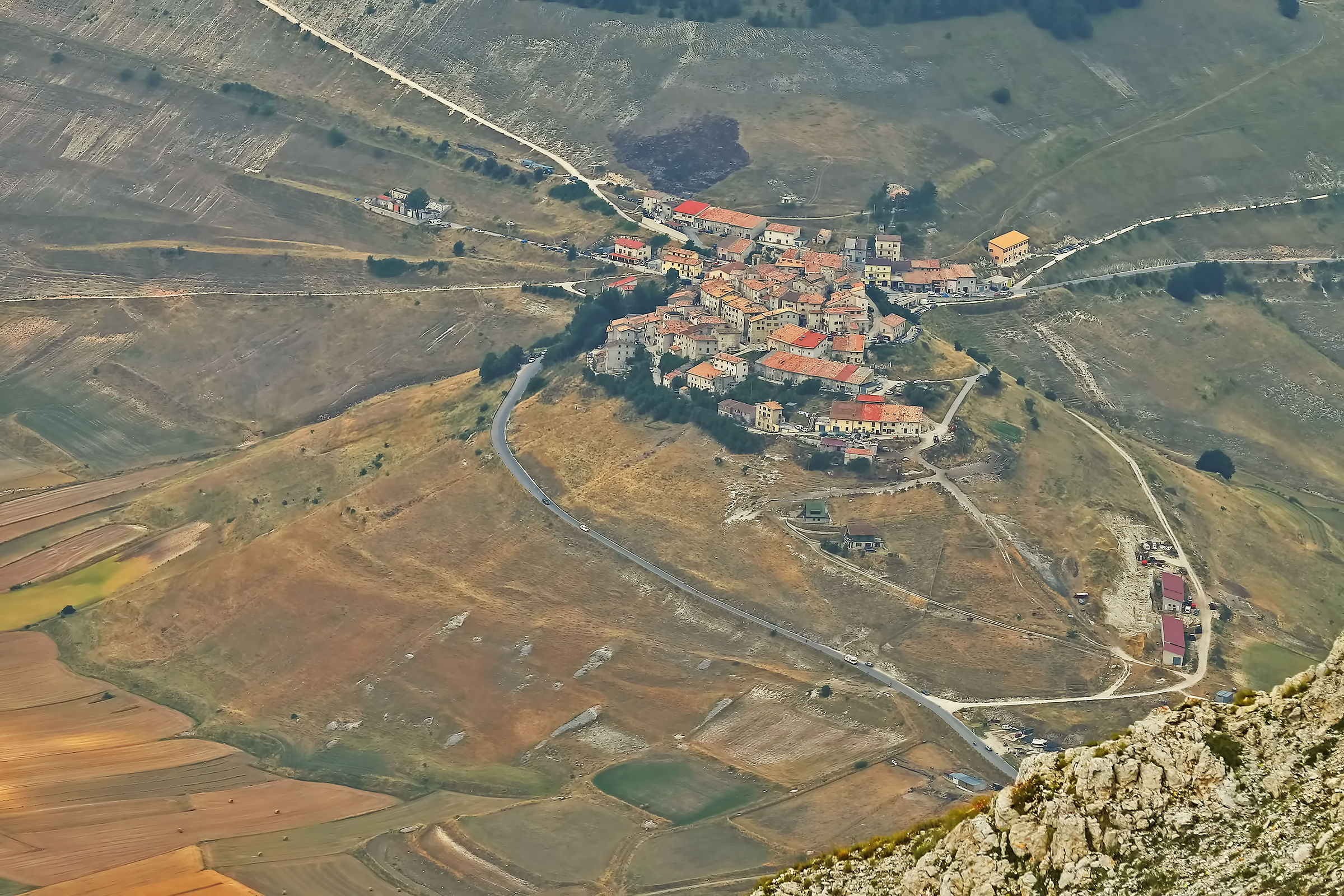 Castelluccio ... view from the carrier