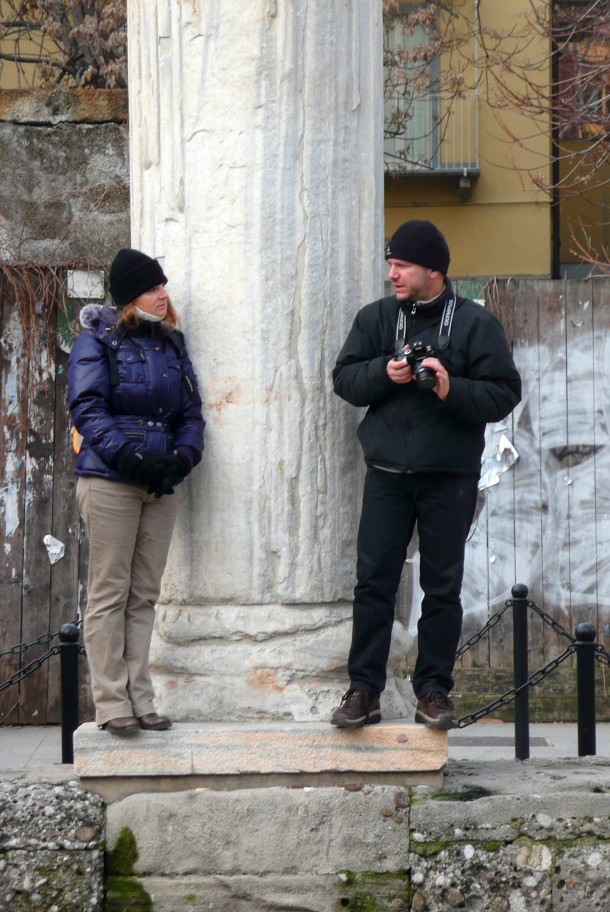 incolonnati in attesa