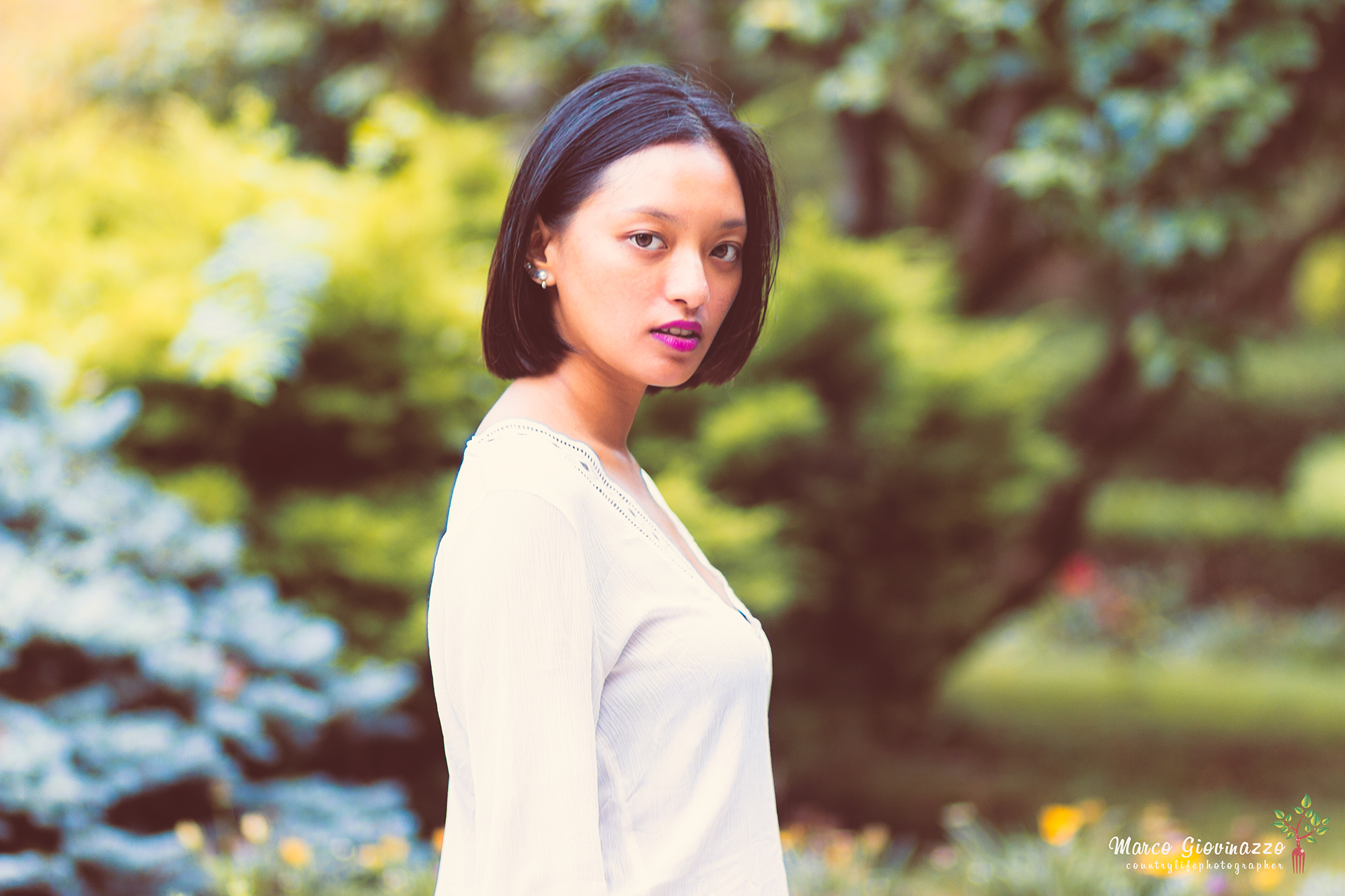 Asmara Abigail Sumiskum, Abi