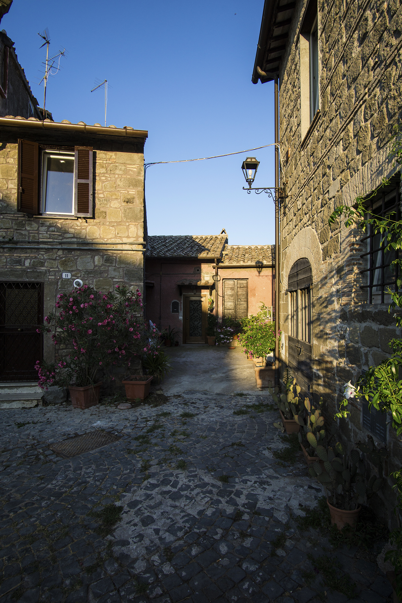 Glimpse of Castelnuovo di Porto