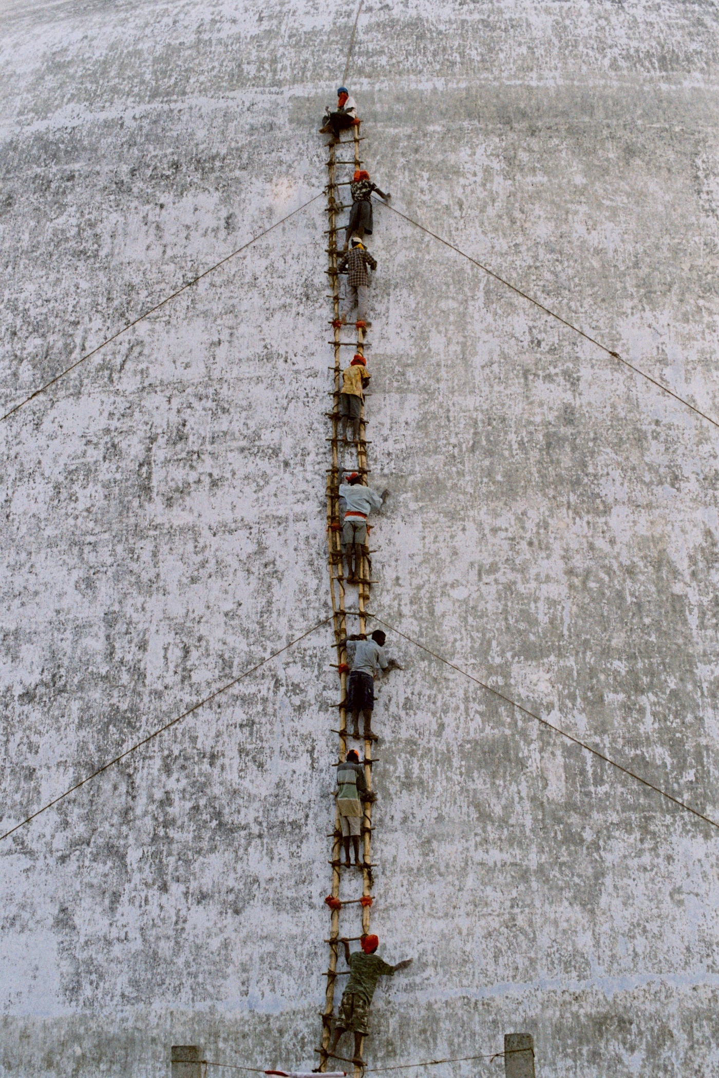 Vertical work (Sri Lanka)