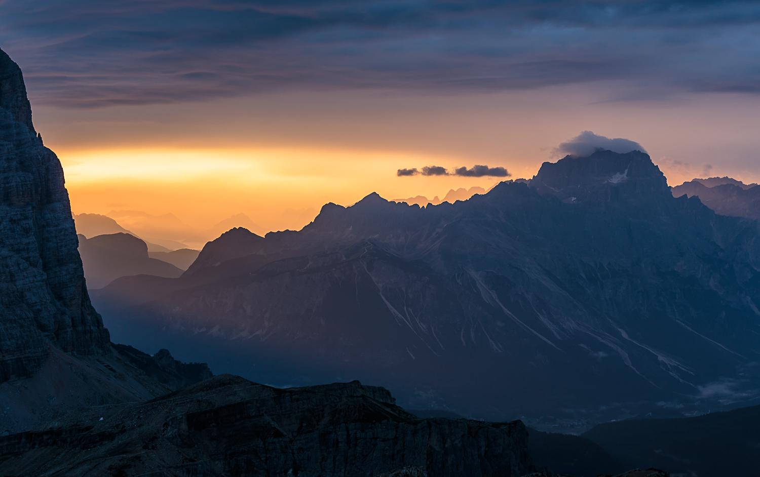 Sunrise from Lagazuoi