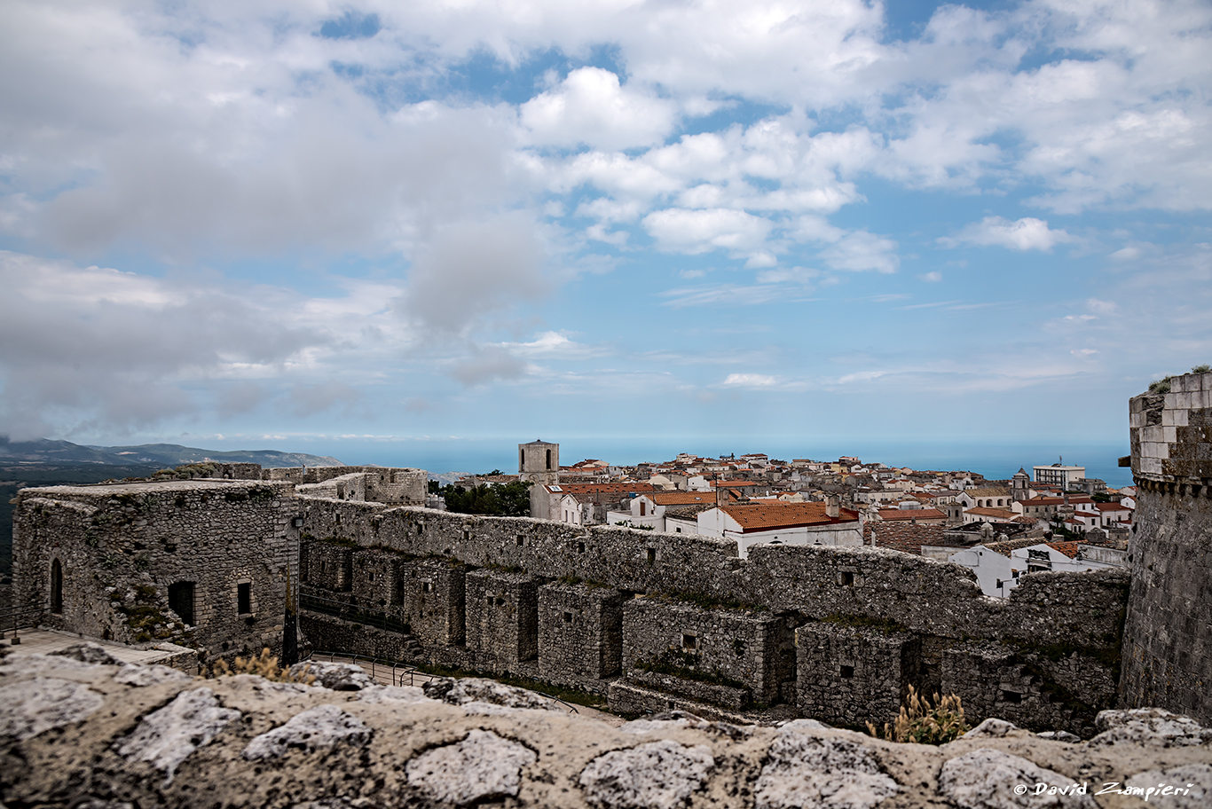 Vista Castello Monte Sant'Angelo (Puglia)