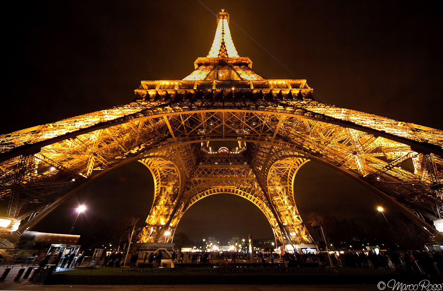 Tour Eiffel by Night